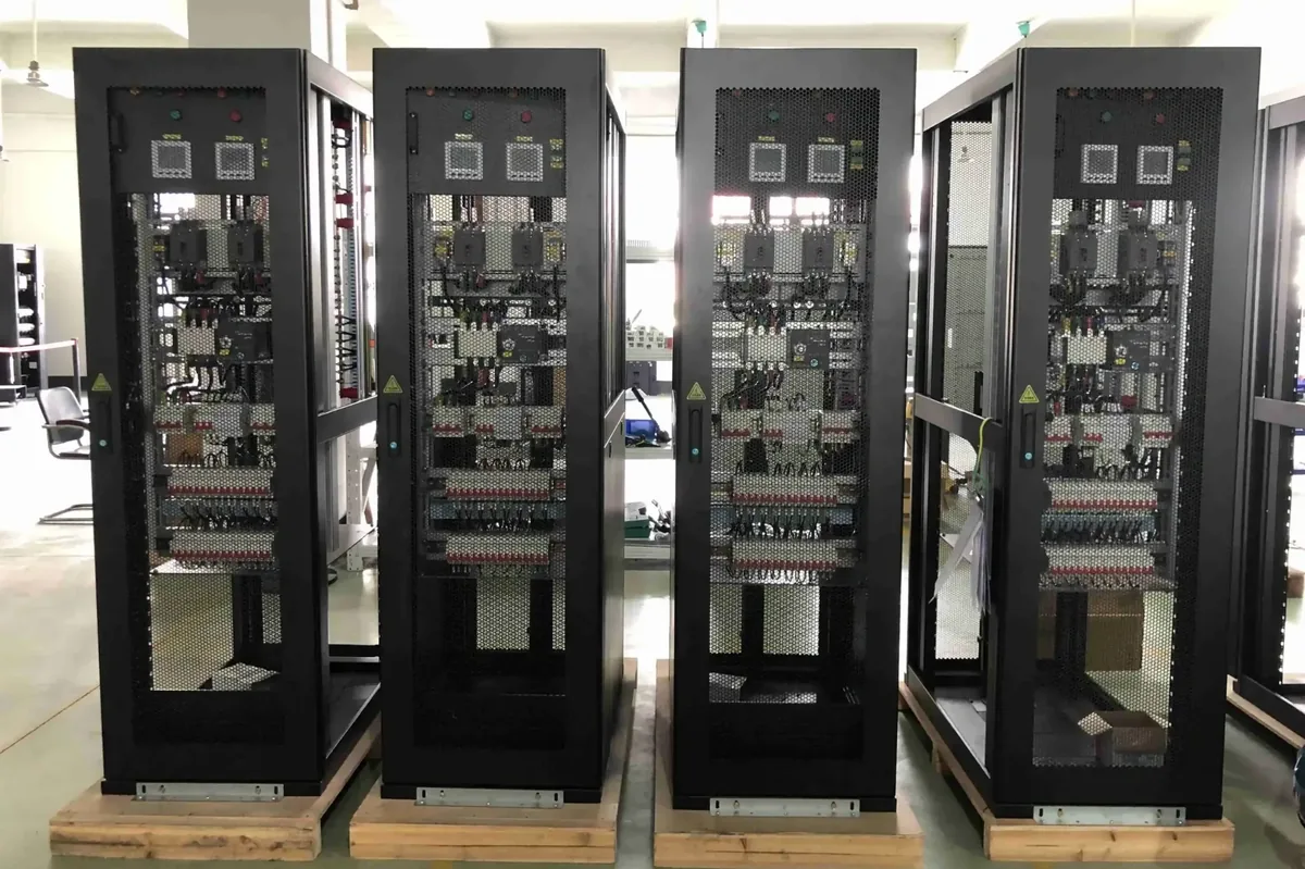 Infraestructura TI y racks de servidores
